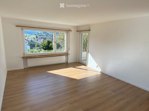 Freistehendes 6-Zi Einfamilienhaus mit grossem Garten, familienfreundliche, sonnige und ruhige Lage 7