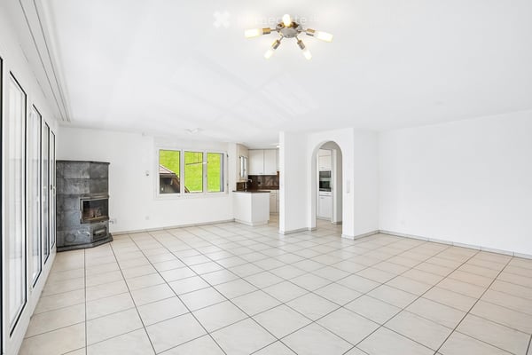 Wohnung mit Balkon und grosszügigem Aussenbereich 4