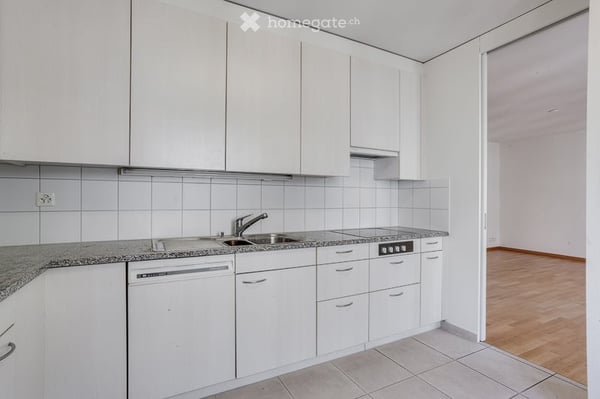 2.0 Zimmerwohnung Nähe Stauffacher 5