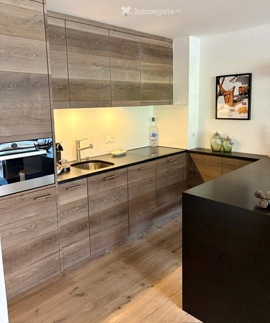 Stilvolle 1½ -Zimmer-Wohnung (mit angrenzender 1½ -Zwg kombinierbar) an der Promenade in Davos Platz 5