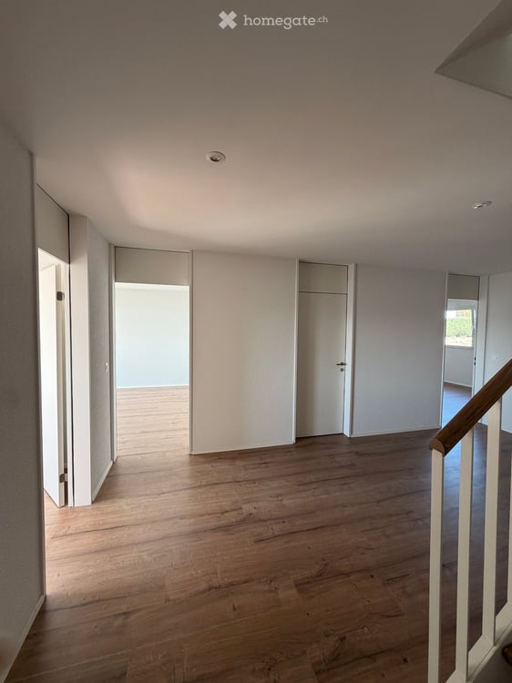 Schöne und helle 4.5-Zimmer Maisonette-Wohnung in Zufikon 9