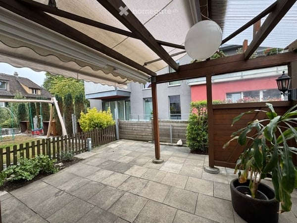 Doppeleinfamilienhaus in Uster 2