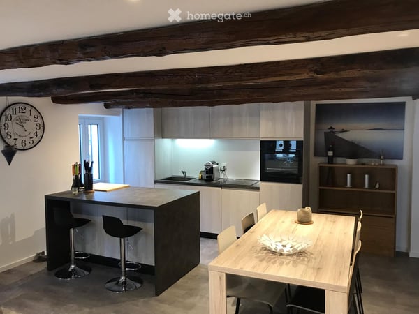 2.5 locali ristrutturato con accesso al giardino ad Ambrì 1