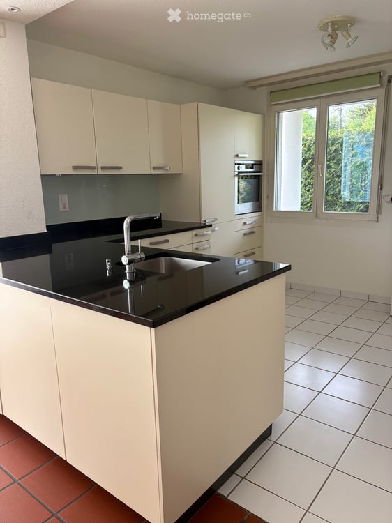 Attraktives 7.5-Zimmer-Doppelhaus mit Seesicht in Männedorf 8
