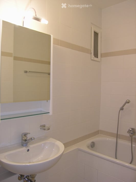 Charmant 4.5 p. lumineux avec balcons / Charming bright 4.5-room flat with balconies 2