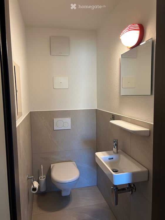 Helle und ruhige 4.5-Zimmer-Wohnung im obersten Stockwerk mit herrlicher Aussicht 7