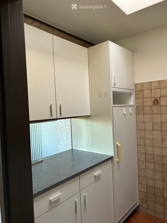 Helle und ruhige 4.5-Zimmer-Wohnung im obersten Stockwerk mit herrlicher Aussicht 11