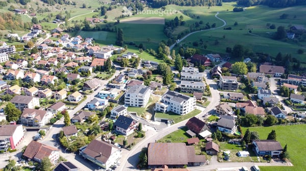 Moderne 3.5-Zimmer-Neubauwohnung mit Balkon in Altbüron 12