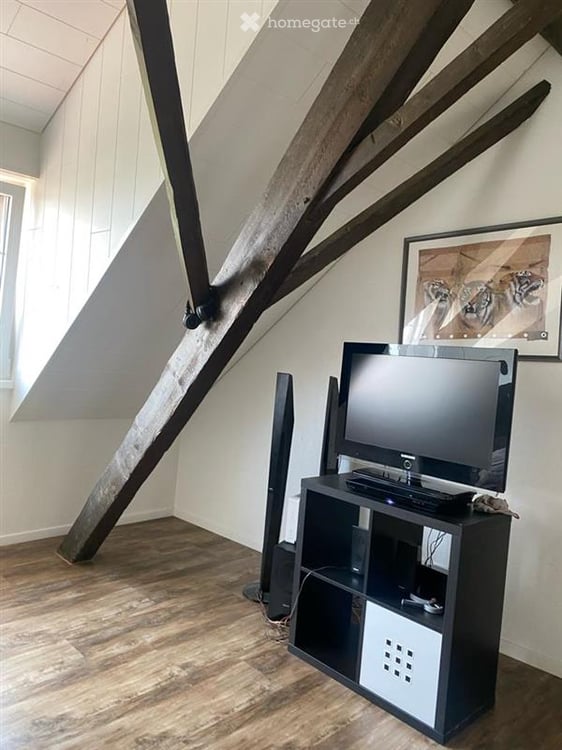 Charmante 3-Zimmer-Dachwohnung in ruhiger Lage von Egerkingen 4