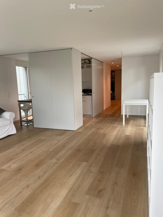 Neuwertige 3.5-Zimmer-Wohnung mit Balkon, optionalem Tiefgaragenplatz und bester ÖV-Anbindung 9
