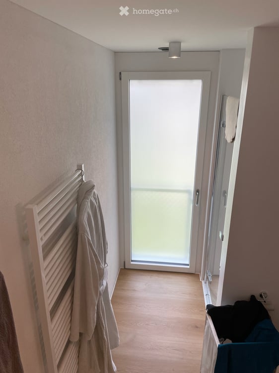 Neuwertige 3.5-Zimmer-Wohnung mit Balkon, optionalem Tiefgaragenplatz und bester ÖV-Anbindung 18