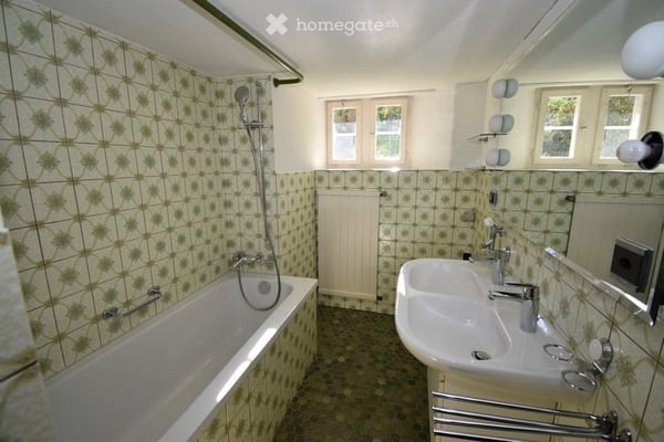 3.5 Zimmer Wohnung in historischem Haus an ruhiger Lage mit fantastischer See- und Fernsicht 7