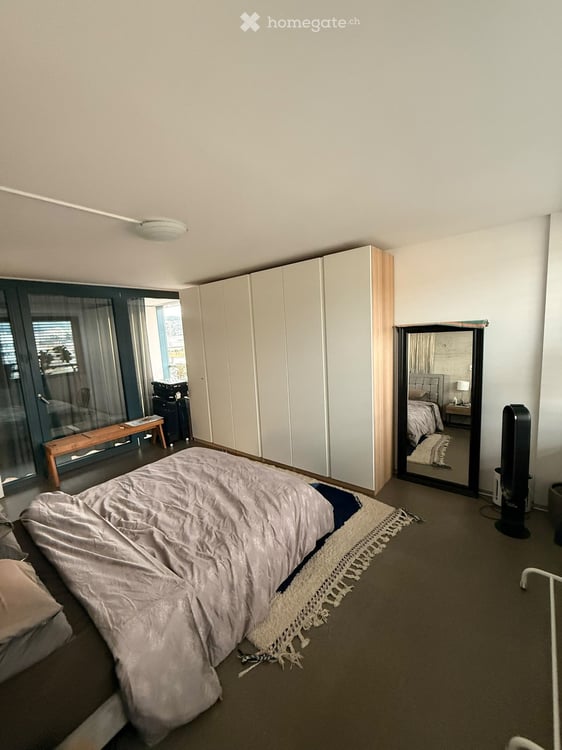 *Stylish furnished apartment with balcony in Zurich – 1 November to 23 December* 4