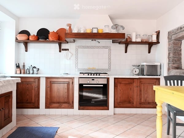 Charming 9-Room Farmhouse with Stunning Views in Berceto 4