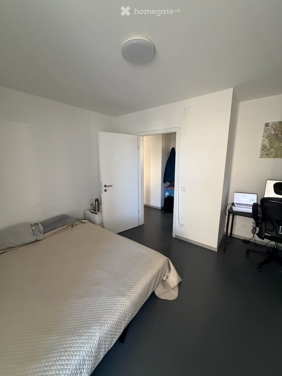 Appartamento soleggiato di 3.5 locali con balcone a Lugano – Disponibile da novembre 2026 4