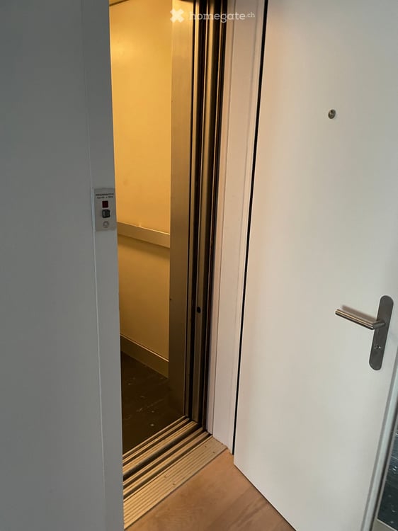 3.5 Room Apartment Close to Train Station 5