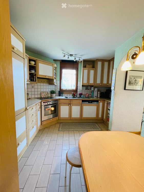 Grosszügige 6.5-Zimmer-Duplex-/Maisonette-Wohnung mit zauberhaftem Garten in Grabs 6