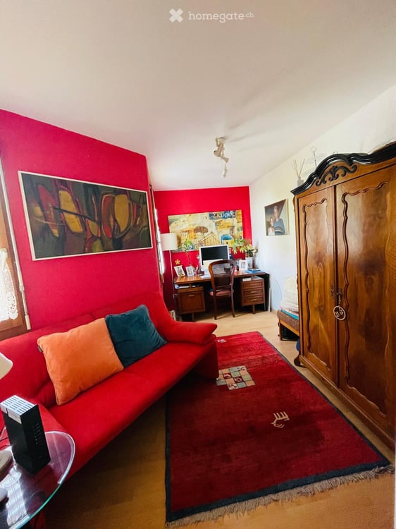 Grosszügige 6.5-Zimmer-Duplex-/Maisonette-Wohnung mit zauberhaftem Garten in Grabs 3