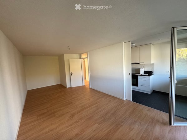 3.5 Zi.-Whg  im 1. OG , Balkon. Besichtigung am Samstag den 17.10.27 .   10.00 Uhr -11.30 Uhr.