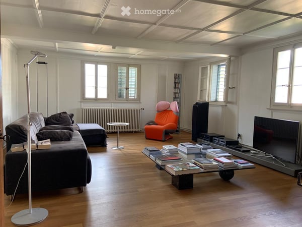 Wohnen in einem historischen Herrenhaus in Schwyz 4