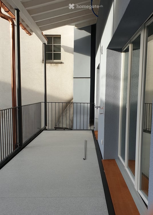 Helle Wohnung mit grossem Balkon in der Altstadt von Winterthur 8