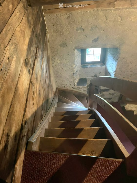 Ein besonderes Zuhause in Valbella – historischer Charme mit viel Umschwung 5