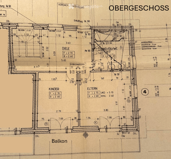 Haushälfte mit Wintergarten, Cheminée und Bergpanorama in Bürglen UR 15