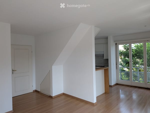 Exclusive Top-Floor 2-Level Penthouse in Adliswil (85 m²) 9