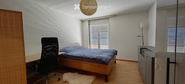 3.5-Zimmer-Wohnung möbliert, Südlage mit Alpenblick – hell, 12 Min. nach Solothurn 7