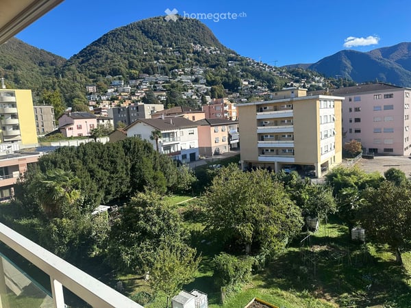 Attico all'ultimo piano – terrazza coperta 24 m², 2 bagni, box incluso 7
