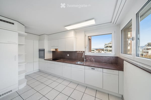 Premium Haus am Zürichsee | Grosszügige 5.5-Zimmer-Reinhenhaus im steuergünstigen Altendorf 7