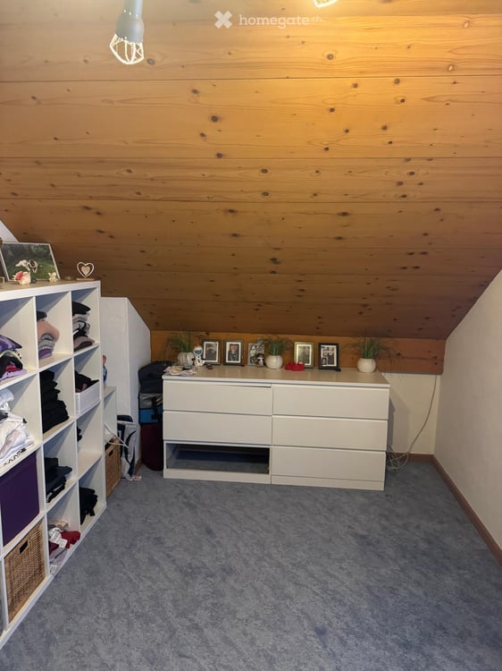 Dachwohnung in Bichelsee 10