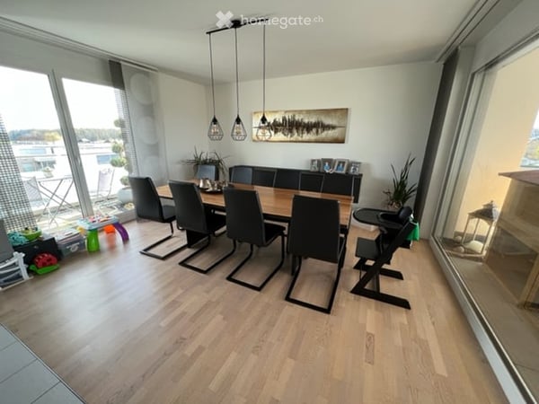 Moderne Attikawohnung in Amriswil mit grosszügiger Terrasse und Weitsicht 2