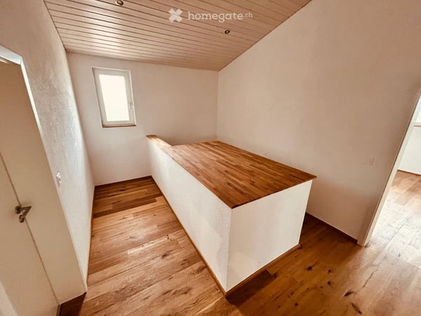 Spacieux appartement de 3.5 pièce avec cachet à Develier 8