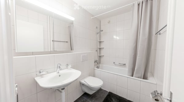 Bright and Fully Furnished Rooms in Zurich, Kreis 4 – All-Inclusive 5