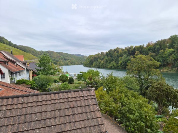 5.5-Zimmer-Duplexwohnung direkt am Rhein mit eigenem Gartenanteil