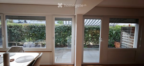 Moderne 3.5-Zimmer-Wohnung mit Balkon, Terrasse und Garagenparkplatz in Bern, Ostermundigen 1