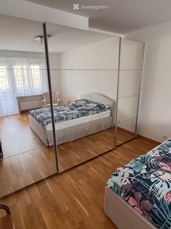 Cozy 2.5-room apartment on the 4th floor - Güterstrasse, Gundeldingen available from mid-December! 5