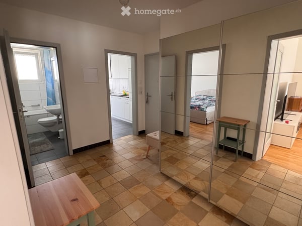 Cozy 2.5-room apartment on the 4th floor - Güterstrasse, Gundeldingen available from mid-December! 6
