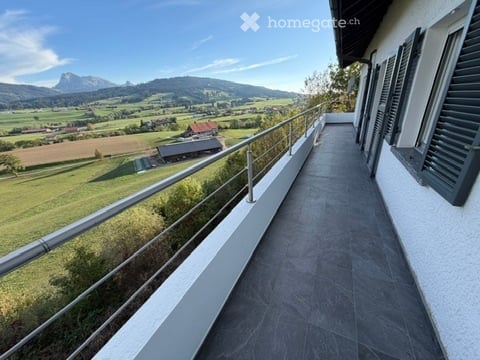 Magnifique 5,5 pièces rénové – 183 m² – vue panoramique sur le Moléson 9