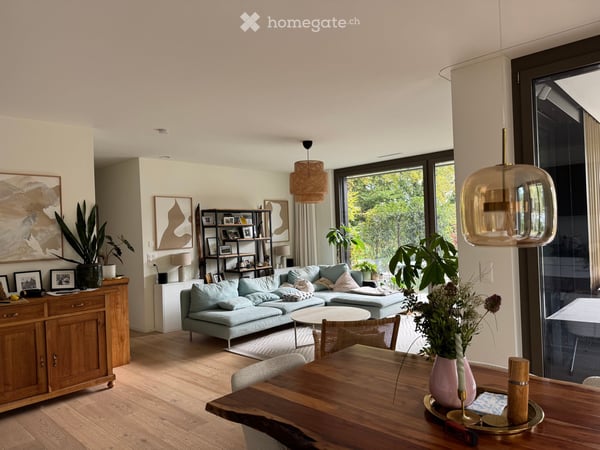 Exklusive 3.5-Zimmer-Wohnung mit Terrasse und Garten in Rüschlikon