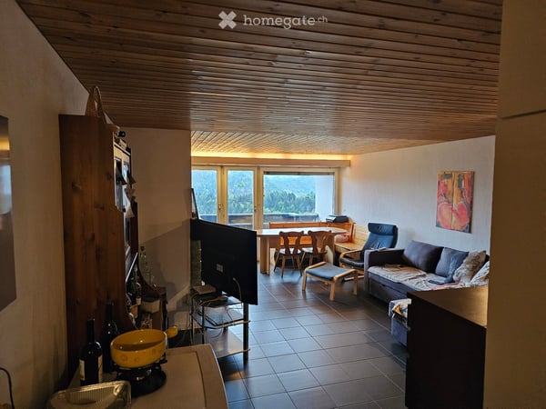 Schöne, gemütliche Wohnung mit Bergblick zu vermieten 1