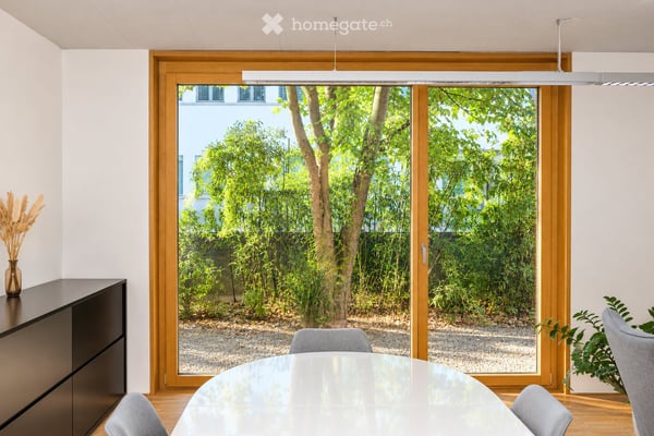 Büro mit Blick in den Bambusgarten – alles inklusive, auch Parkplatz & Reinigung 2