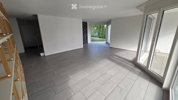 Geräumiges 6.5-Zimmer-Reiheneckhaus in ruhiger Lage in Berikon 4