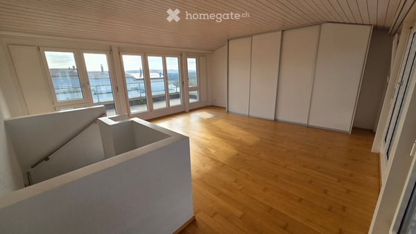 Geräumiges 6.5-Zimmer-Reiheneckhaus in ruhiger Lage in Berikon 15