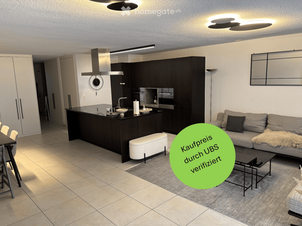 Helle, hochwertig ausgebaute 4.5-Zimmer-Wohnung mit grosszügiger Loggia in Zürich-Affoltern