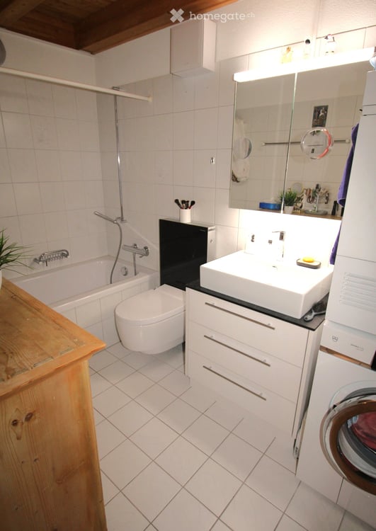 Charmante 6.5-Zimmer-Maisonette-Wohnung mit Galerie, Balkon und schöner Aussicht in Gebertingen 12