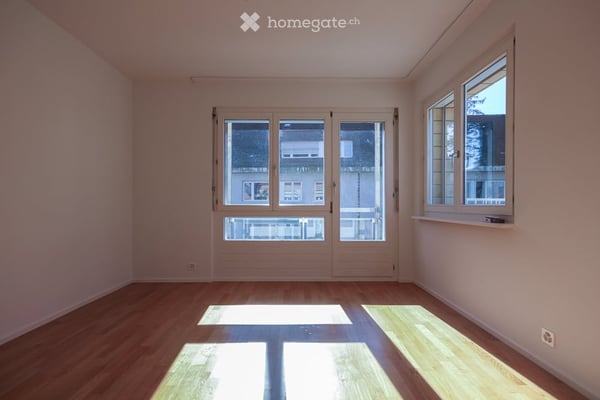 Familienfreundliche 5.5-Zimmer-Maisonette-Wohnung mit Terrasse und Garten 9