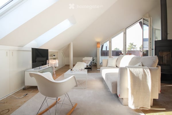 Familienfreundliche 5.5-Zimmer-Maisonette-Wohnung mit Terrasse und Garten 2