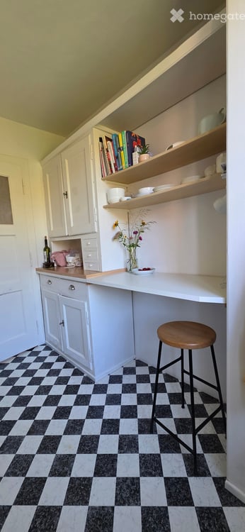 Charmante 3 Zimmerwohnung mit Schwedenofen im Marzili 8